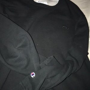 Champion all black crew neck